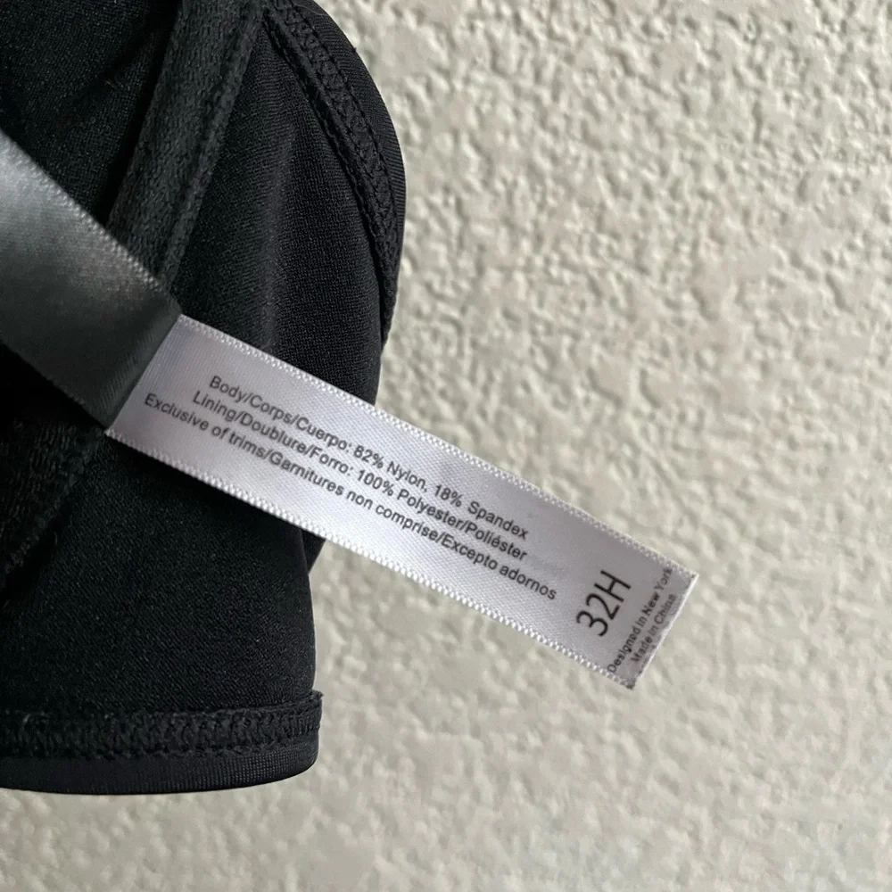 Adore Me Black Underwire Scoop Bikini Top - Picture 7 of 7